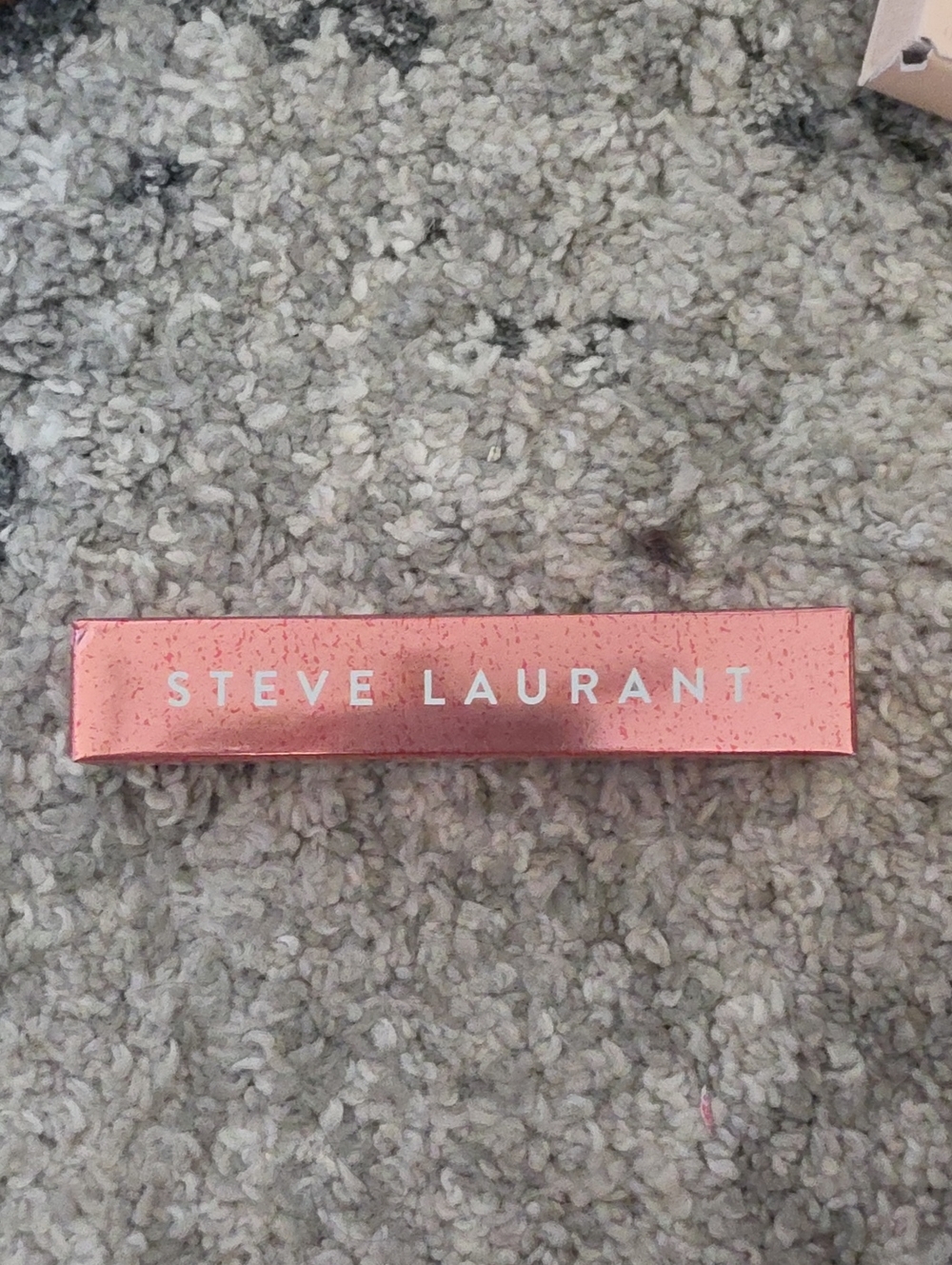 Steve Laurant Lip Oil In‎  Orchid